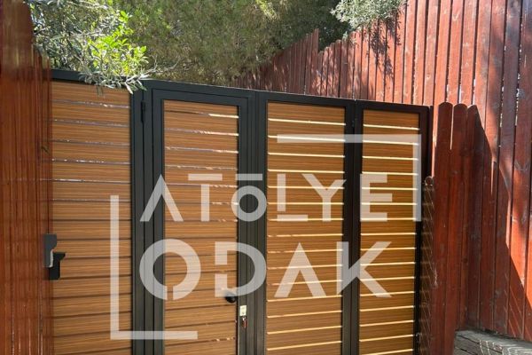 akordiyon-bahce-kapisiD20C769E-3ED3-E0D1-613E-0753CD9F5D1A.jpg