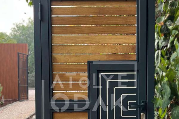 iroco-kaplama-bahce-kapisi525C4037-3280-3400-4039-AD224CE8A11E.jpg